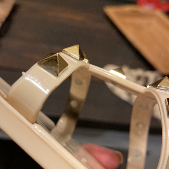 Olivia Miller Jelly Sandals - Picture 6 of 10